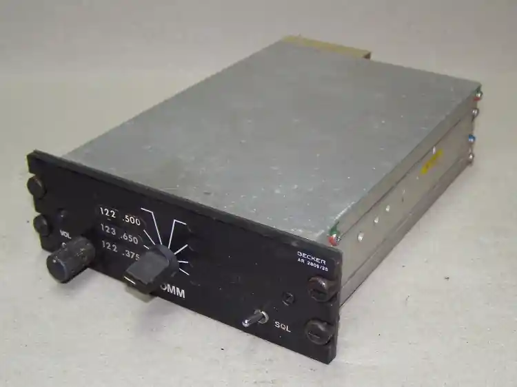02258.3 Becker Flugfunkwerk Typ AR2809/25 14V Must-Have
