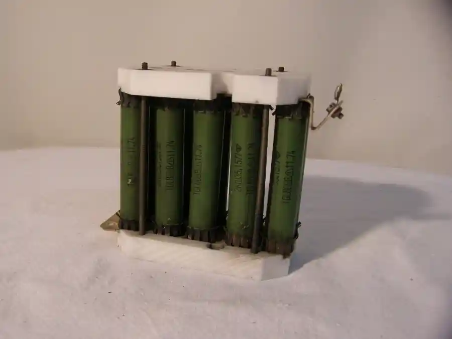 12x RFT TGL 8698 Hochspannungswiderstände 5KOhm Sale