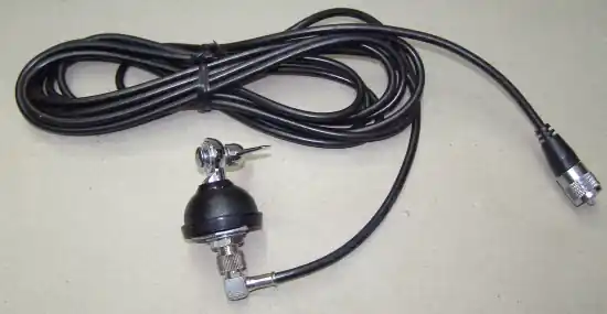 03153.1 Antennenkabel 4m lang inkl.Antennenfuß und PL-Stecker Heißes Angebot