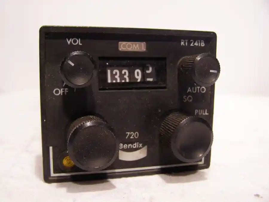 Saisonangebot Bendix VHF Transceiver RT-241B