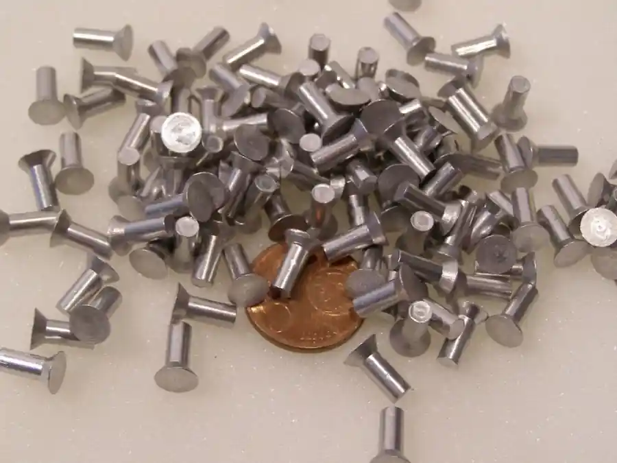 Saisonangebot Flugzeugbau Senkkopf Nieten Aluminium L ca. 10,10 mm x D ca.3,90 mm (100 Stück)