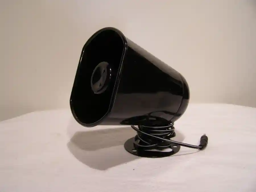 Markenware Horn LAUTSPRECHER 8 Ohm 15W mit Halterung