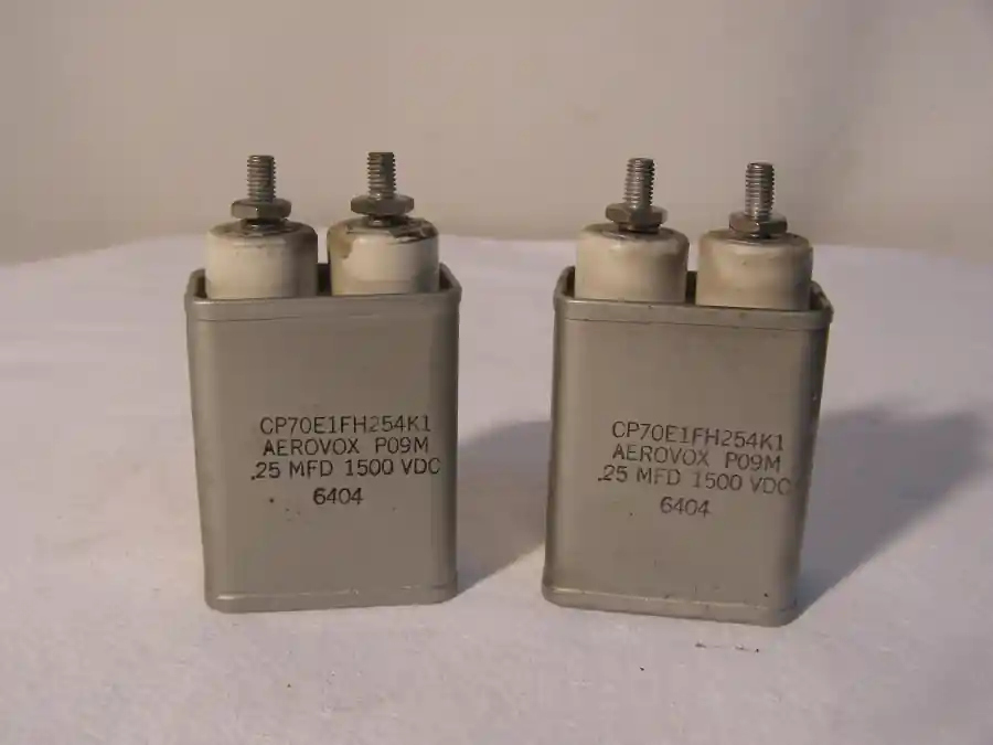 Heißes Angebot Aerovox CP70E1FH254K1 Kondensator für professionelle Stromrichtertechnik