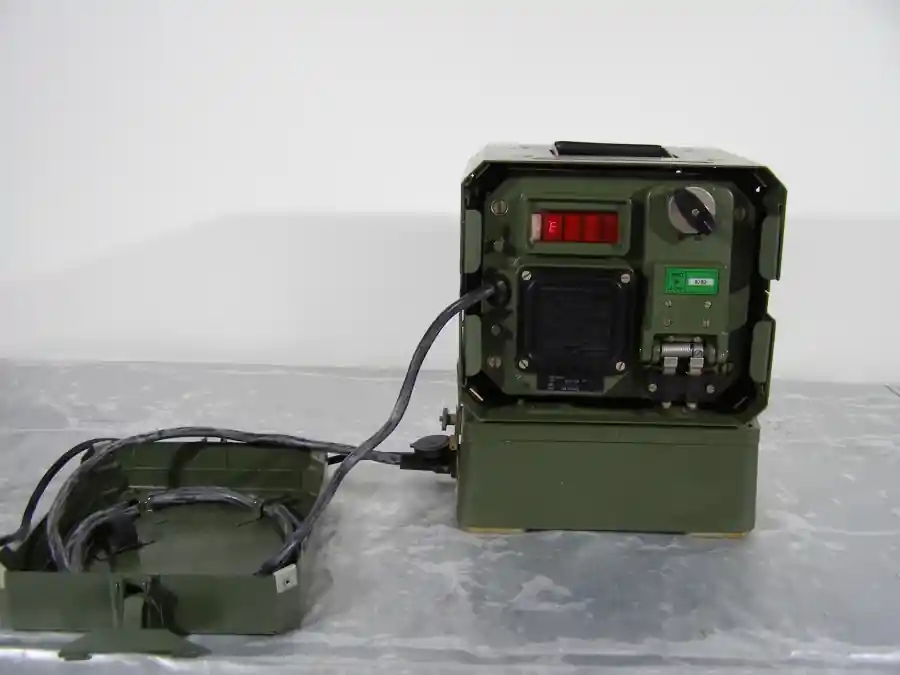 Mega-Angebot Thermoluminiszenz-Dosimeter und Auswertegerät RDC III A mit Netzteil RDC III N