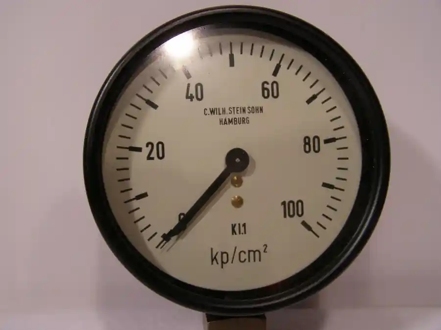 Neu SICOM C.WILH.STEIN SOHN Manometer 91M0343 0....100 kp/cm² NOS