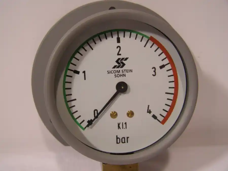 Neuheit SICOM C.WILH.STEIN SOHNManometer 96M0218 0....4 bar NOS