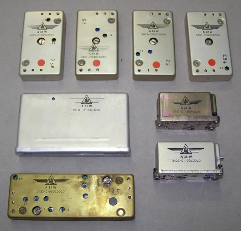 8 Sk. Wegmann Module für PRC-77 / RT-841 Garantierte Lieferung