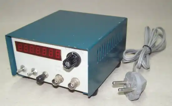 Schneller Versand Frequenzzähler bis 50 MHz