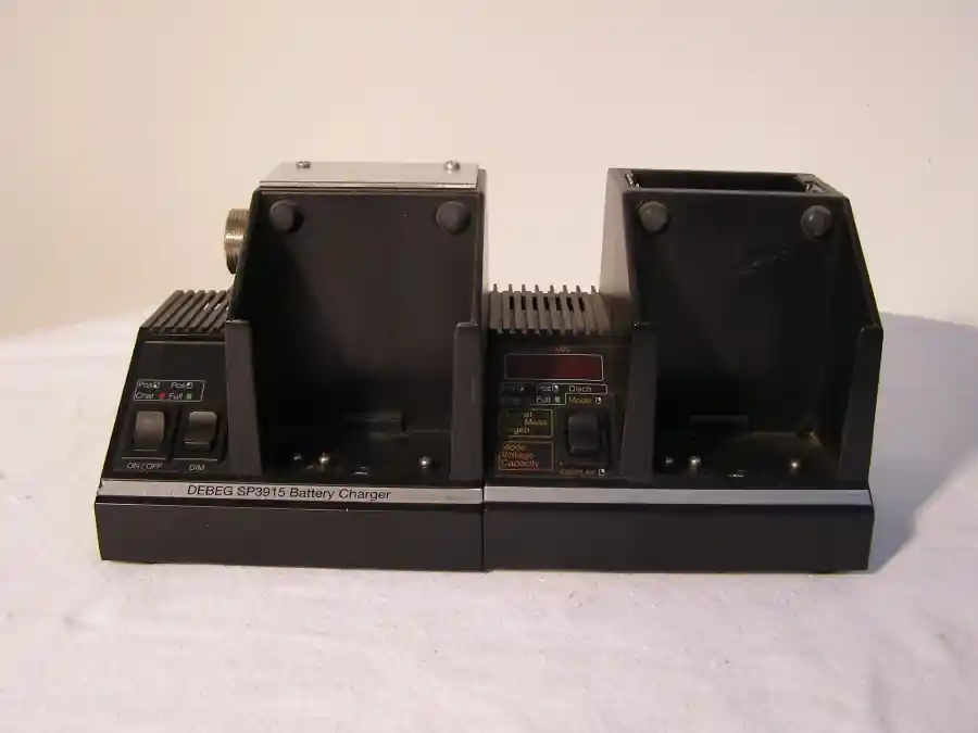 Sichere Zahlung DEBEG SP3915 Battery Charger Ladegerät für Funkgerät DEBEG 6701 VHF STN Atlas