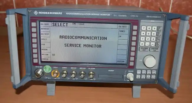 Mega-Angebot ROHDE & SCHWARZ CMS 54 RADIO COMMUNICATION SERVICE MONITOR