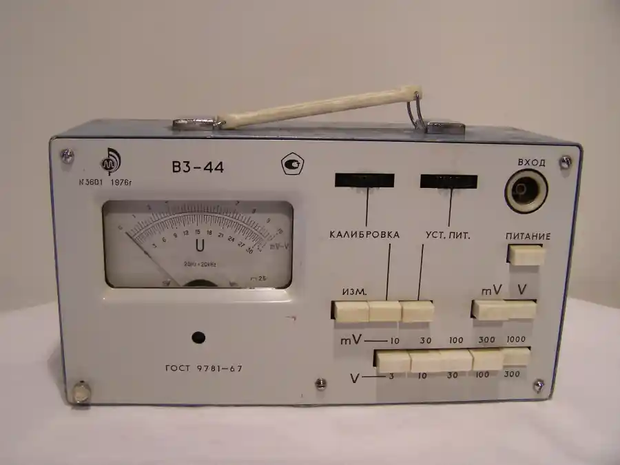 Garantierte Lieferung Russischer Millivoltmeter B3-44