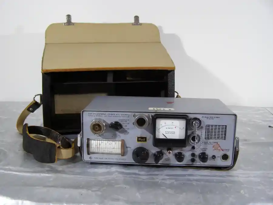 Top-Seller Rohde & Schwarz UHF-Feldstärke-Zeiger 470....850 MHz