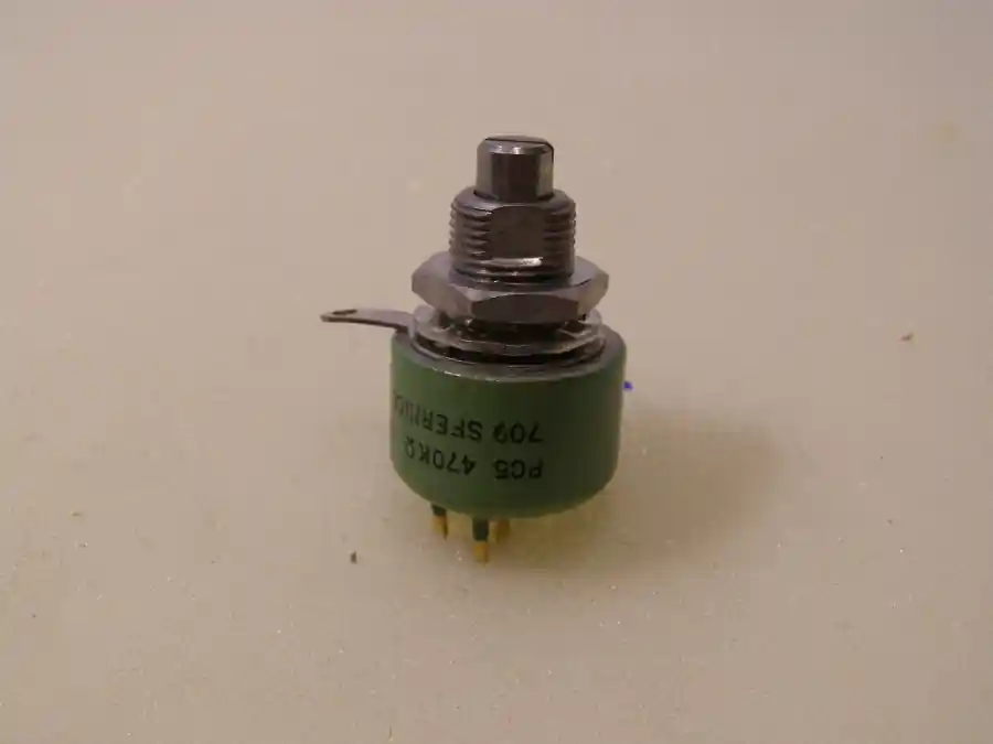 Sfernice PE 25 Potentiometer 470 KOhms +-15% (2 Stück) Ausverkauf