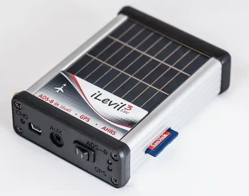 Jetzt Kaufen EF.025 iLevil 3 AW Fluglageanzeigesystem portable, ohne GPS und ADSB