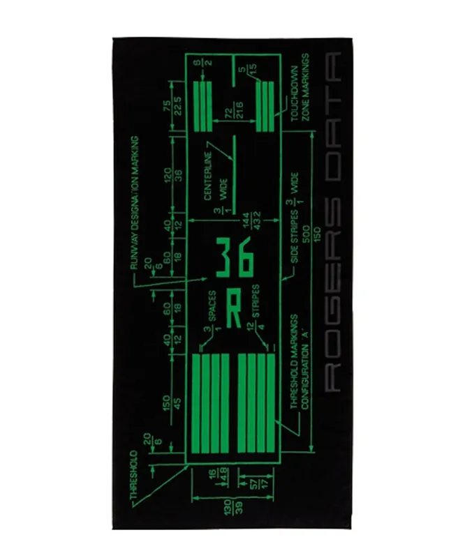 Rogers Data Badetuch Runway Markings - 100% Baumwolle, 90 x 180 cm, schwarz/grün Preiswert