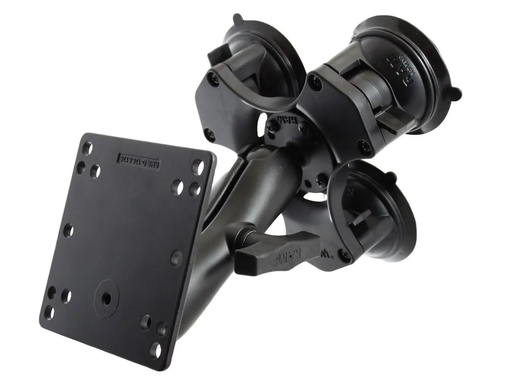 Neue Kollektion RAM Mounts Triple-Saugfuss-Set mit VESA-Anbindung - mittlerer Verbindungsarm, runde Basisplatte (AMPS), VESA-Platte, C-Kugel (1,5 Zoll), im Polybeutel