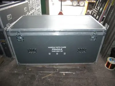 Meistverkauft Transportkiste Flight Case 158x82x76 cm aus BW-Bestand