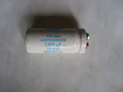 Kondensator 7900 µF Neu Im Sortiment