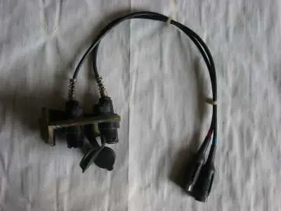 A / VHF Stecker U 77 Neue Ware