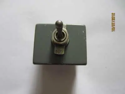 Billig Klappschalter Airpax SPDT Type