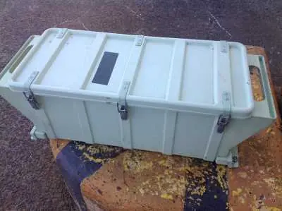 Original Batteriekasten mit Befestigungsschienen für Dornier,-Zep Must-Have