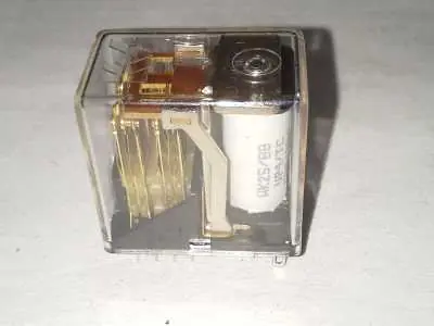 Ausverkauf Relais VP4TCCAB26LL