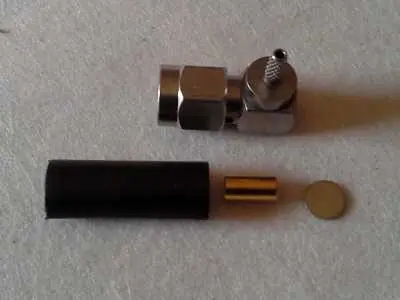 Markenware UHF Kabelwinkelstecker Crimb