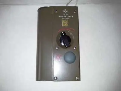 Preisreduziert Lade-und Ablesegerät MES 2 Strahlendosimeter
