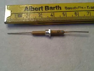 Neuheit Keramik Kondensator 10µ-500V T-20+50