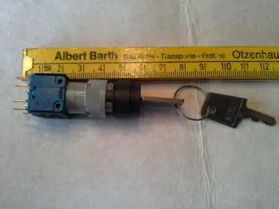 Bestseller Swisstac Schlüsselschalter - 6A-250V