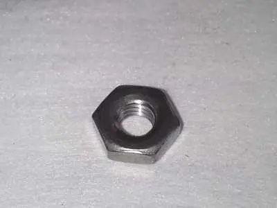 750 x Sechskantmutter M4 Jetzt Bestellen