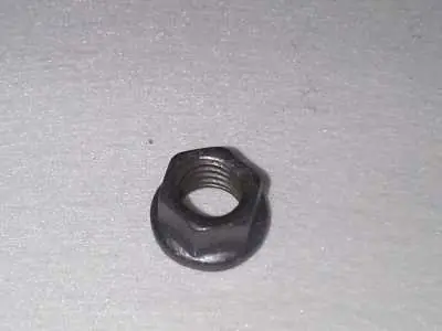 200 x selbstsichernde Schraubenmutter M4 Top-Preis