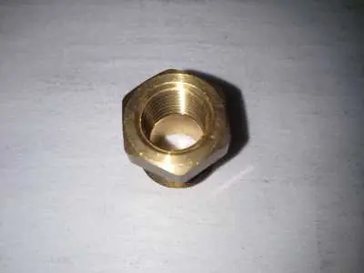 100 x Rohrbuchse Gewinde 13,5mm Neue Kollektion