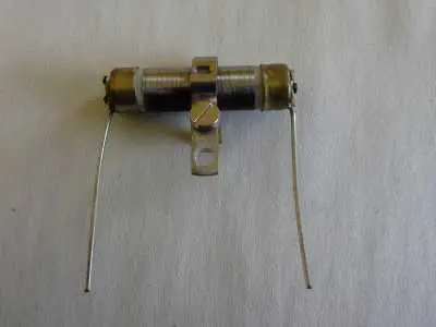 Aktuell 32 x Draloric Widerstand Typ DWD2EU