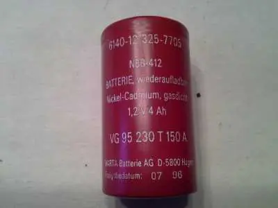 10 x wiederaufladbare Varta Batterien NBB-412 / 1, 2V - 4 Ah Aktuell