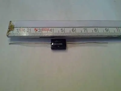 9 x Kondensator 220pF+-2%-300V Knallerangebot