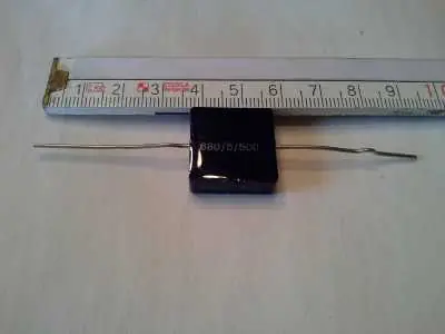 Preisknaller 5 x Kondensator 680pF+-5%-500V