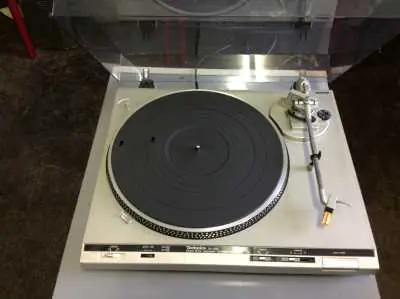 Schallplattenspieler Technics SL-D30 Aktuell