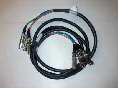 Finale Aktion Video Koaxial Kabel AWM E201188 blau,grün,rot Länge 2,5m