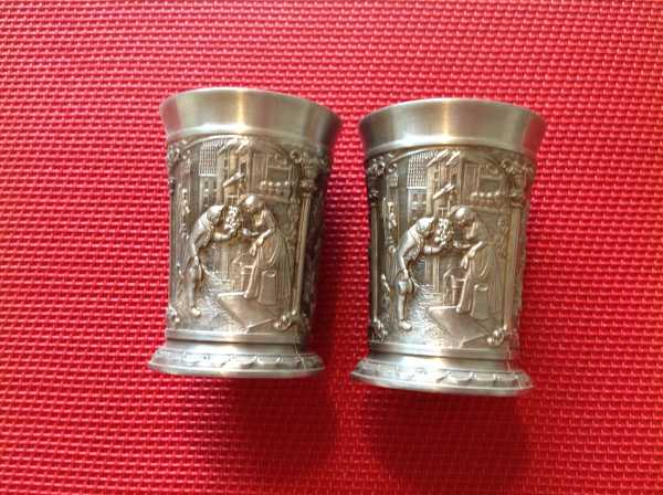 Zinngeschirr 2 kleine Trinkbecher "" Highlight