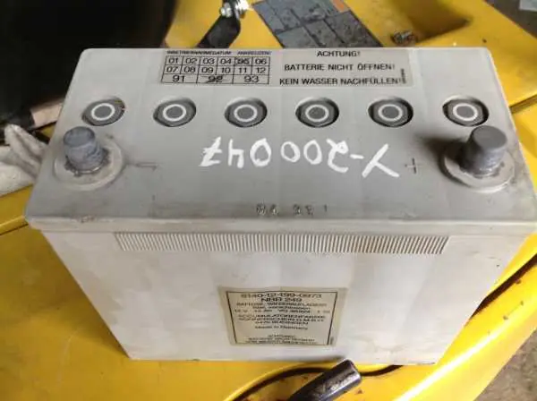 Batterien wiederaufladbar NBB249 gebraucht Echt