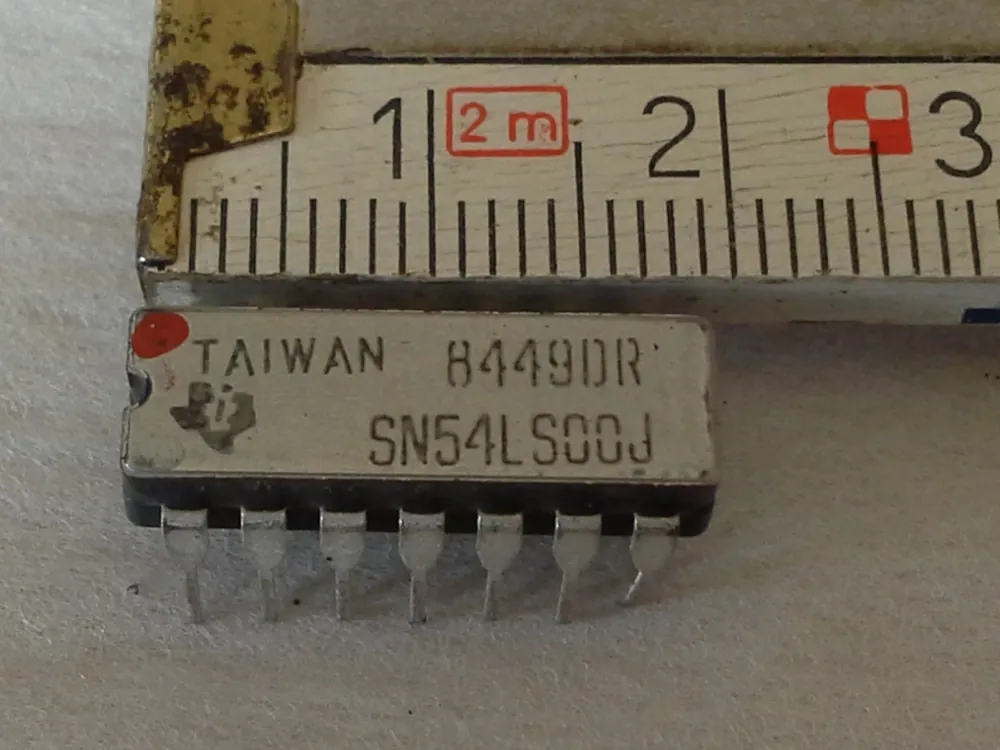 IC`S SN54LS00J Markenware