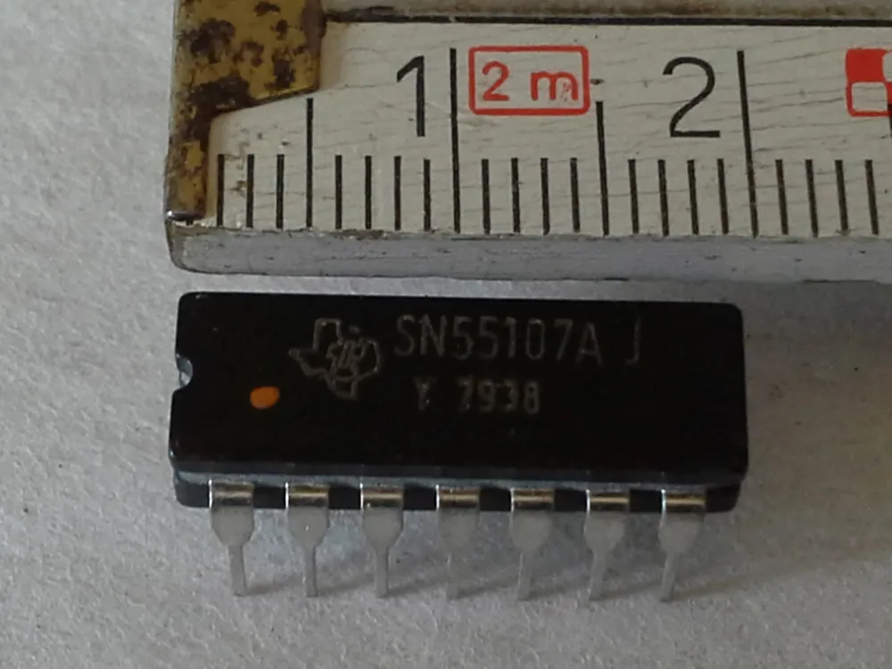 IC`S SN55107AJ Garantierte Lieferung