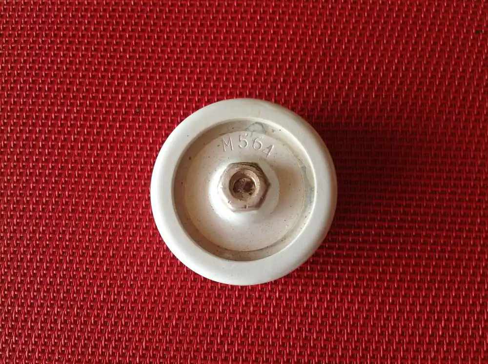 HF-Keramik SpuleAAB042/39µ 5% UN5KV Markenware