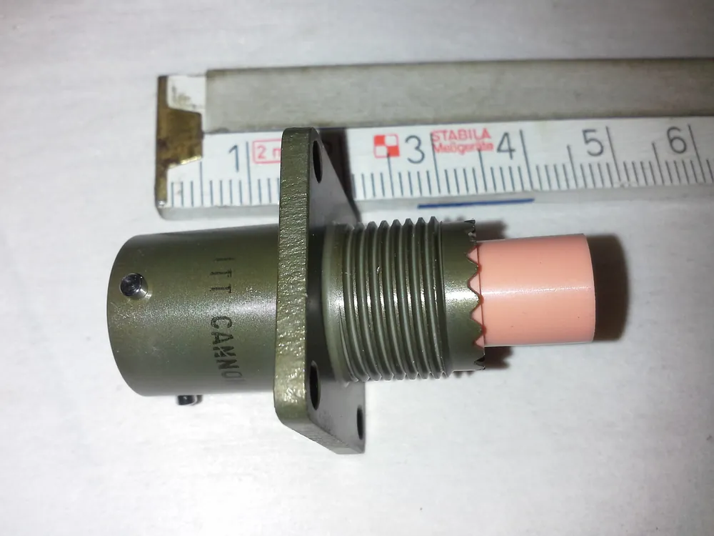 Milit. Steckverbinder ITT Cannon CGK 121637-9408-FO Sale