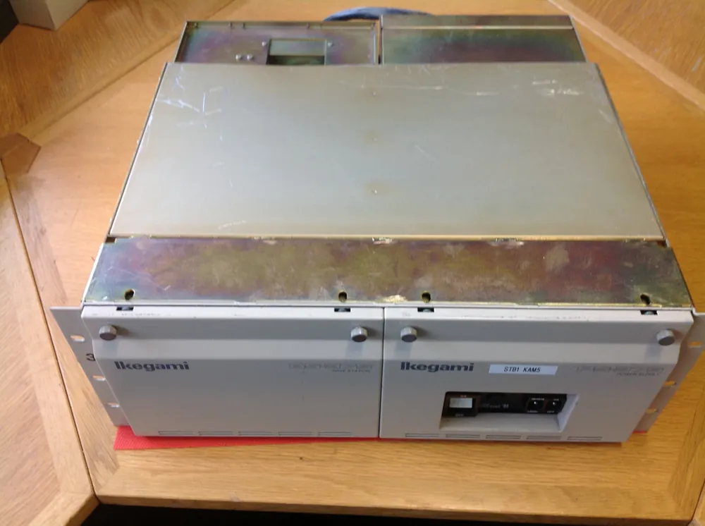 Knallerangebot Ikegami Base Station BS-375 und Power Supply PS-375