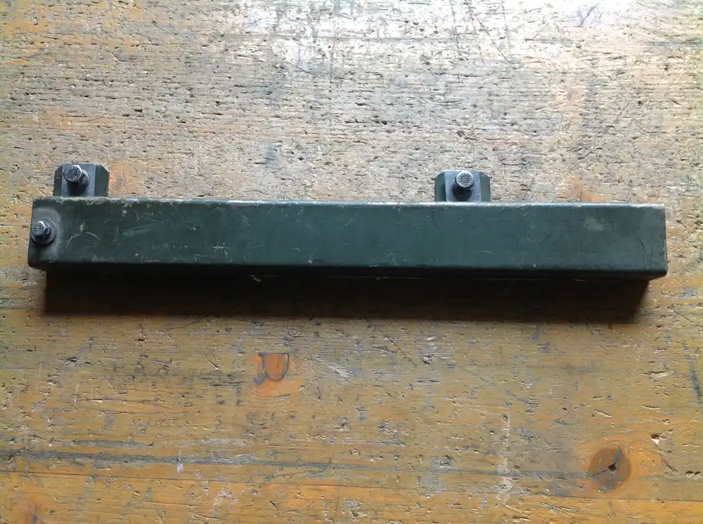 Befestigungsleiste 43 x 5 x 4 cm für MB 250 GD Wolf Kabelkanal Markenprodukt