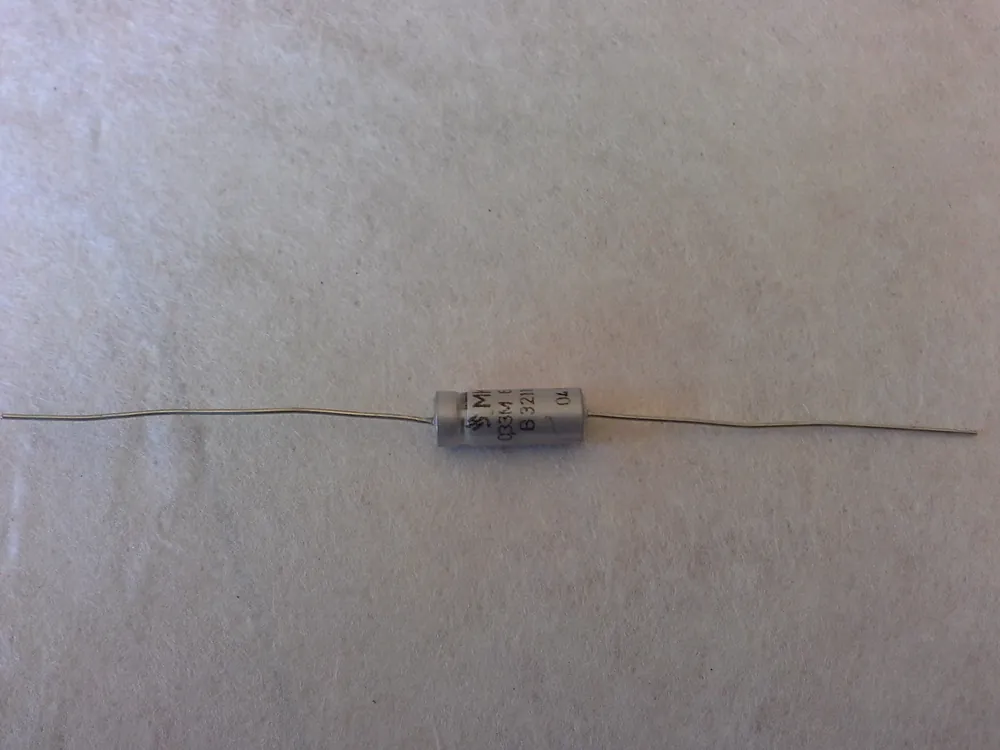 Geprüft 10 x Siemens Kondensator 0,33µ - 63V