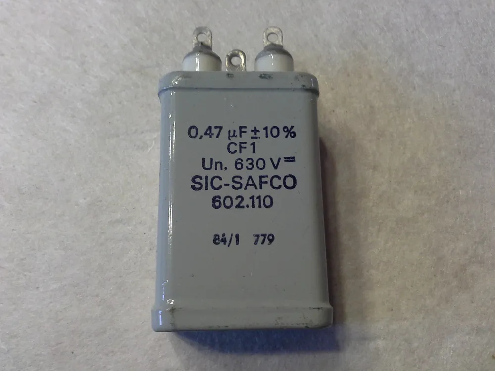 Neue Kollektion SIC-SAFCO Kondensator 0,47µF ±10% CF1 - 630V