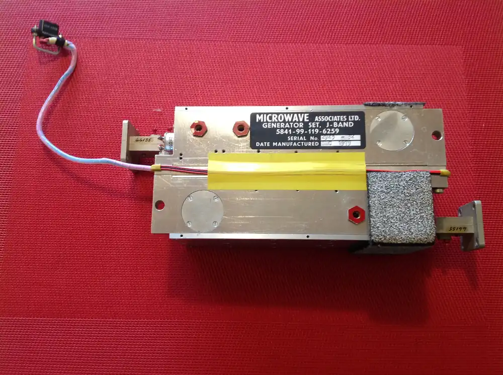 Microwave Generator, J-Band Jetzt Bestellen